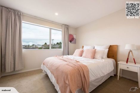 Photo of property in 24/11 Ray Small Drive, Papakura, 2110