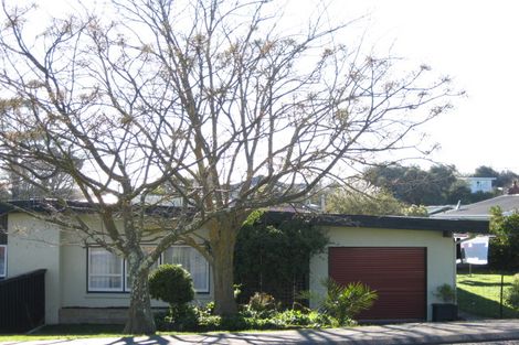 Photo of property in 1 Busby Hill, Havelock North, 4130