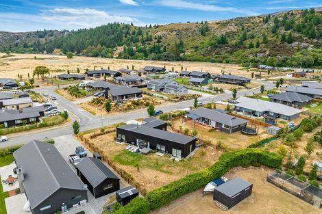 Photo of property in Luggate Park, 10 Cooper Crescent, Luggate, Wanaka, 9383