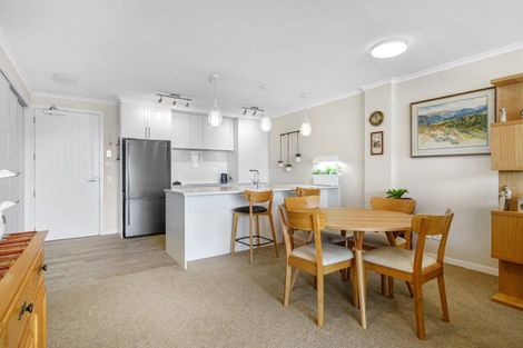 Photo of property in 184 Landmark Terrace, Orewa, 0931