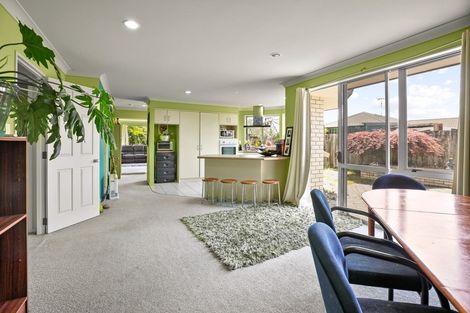 Photo of property in 6 Spinnaker Drive, Flagstaff, Hamilton, 3210