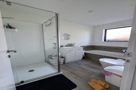 Photo of property in 33 Tuckers Road, Redwood, Christchurch, 8051