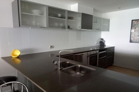 Photo of property in 407/7 Humber Street, Pandora, Napier, 4110