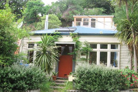 Photo of property in 39 Holloway Road, Aro Valley, Wellington, 6021