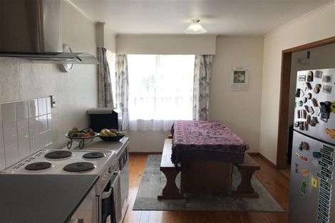 Photo of property in 19 Gossamer Drive, Pakuranga Heights, Auckland, 2010