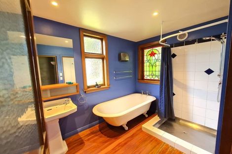 Photo of property in 23 Hawkhurst Road, Lyttelton, 8082