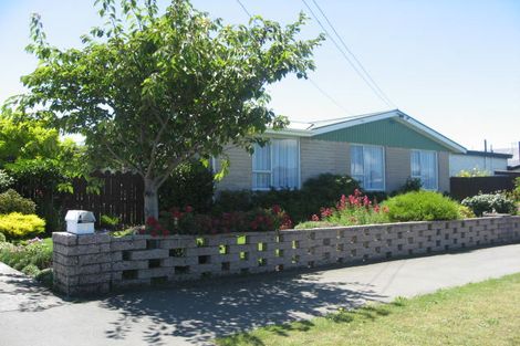 Photo of property in 4 Janet Street, Upper Riccarton, Christchurch, 8041