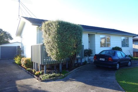 Photo of property in 5 Lisa Rise, Half Moon Bay, Auckland, 2012