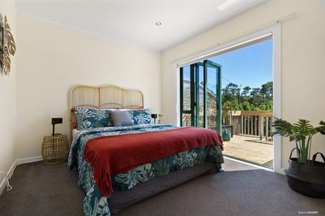 Photo of property in 193a Godley Road, Titirangi, Auckland, 0604