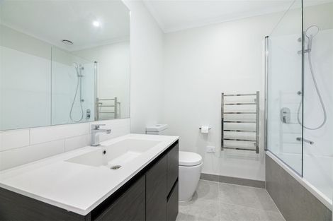 Photo of property in 42 Pennant Street, Long Bay, Auckland, 0630