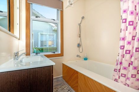 Photo of property in 103 Awapuni Road, Awapuni, Gisborne, 4010