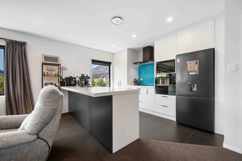 Photo of property in 2 Collie Road, Pukekohe, 2120