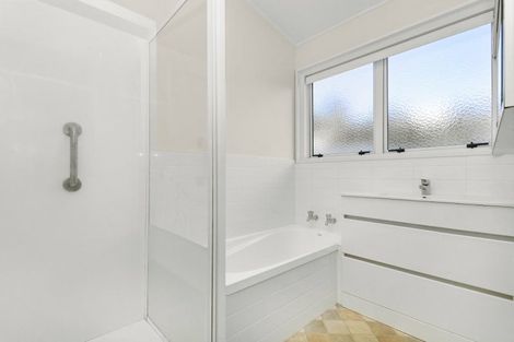 Photo of property in 76 Warwick Street, Wilton, Wellington, 6012