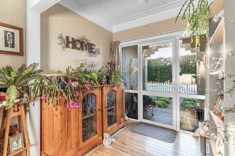 Photo of property in 1 Queen Street, Otautau, 9610