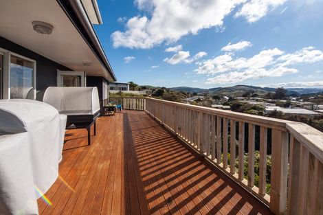Photo of property in 65 Hawtrey Terrace, Churton Park, Wellington, 6037