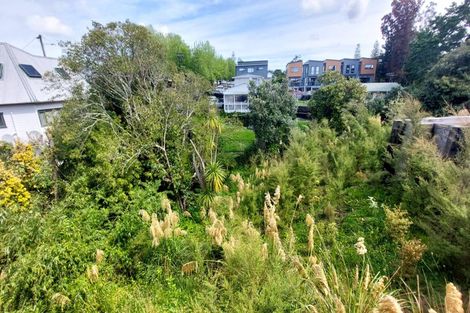 Photo of property in 8/10 Rimu Street, New Lynn, Auckland, 0600