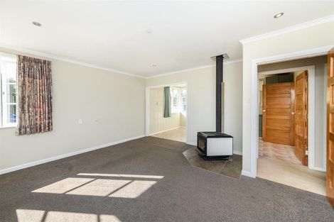 Photo of property in 31 Follett Street, Marton, 4710