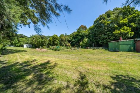 Photo of property in 1100b Coast Road, Wainuiomata Coast, Wainuiomata, 5373