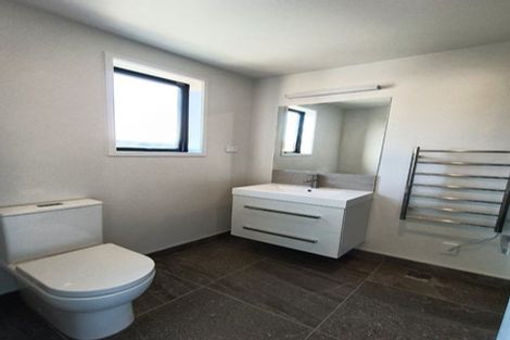 Photo of property in 27 Holystone Road, Whitby, Porirua, 5024