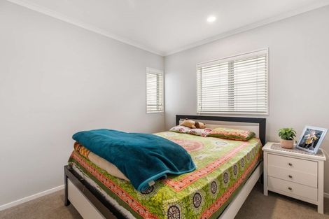 Photo of property in 51 Tribute Loop, Takanini, 2112