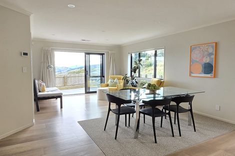 Photo of property in 1 Saba Way, Grenada Village, Wellington, 6037