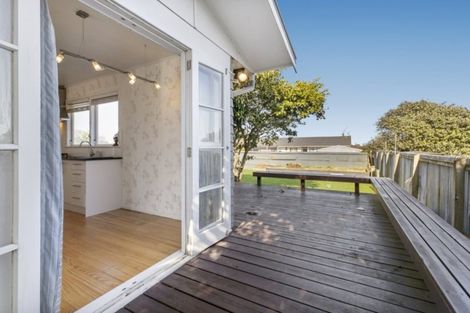 Photo of property in 20 Winsford Street, Manurewa, Auckland, 2102