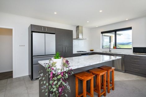 Photo of property in 26 Varsity Heights, Fitzherbert, Palmerston North, 4410