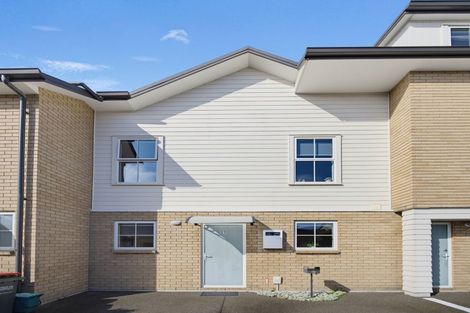 Photo of property in 27 Chiefs Court, Hamilton East, Hamilton, 3216