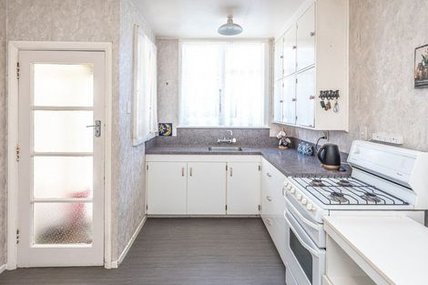 Photo of property in 8 Spier Street, Aramoho, Whanganui, 4500