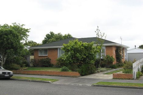 Photo of property in 27 Yardley Street, Avonhead, Christchurch, 8042