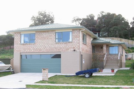 Photo of property in 127 Weggery Drive, Waikanae Beach, Waikanae, 5036