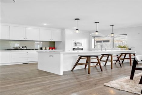 Photo of property in 20 Moville Drive, Flat Bush, Auckland, 2019