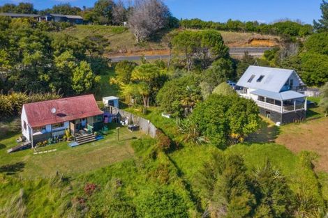 Photo of property in 120 Maungatawhiri Road, Raglan, 3295