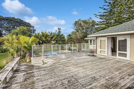 Photo of property in 27 Pa Road, Kerikeri, 0230