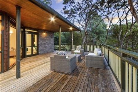 Photo of property in 9 The Knoll, Greenhithe, Auckland, 0632