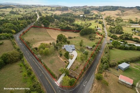 Photo of property in 308 Paparata Road, Bombay, 2675