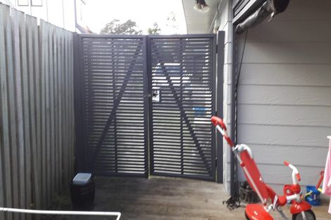 Photo of property in 7b Pokapu Place, Bethlehem, Tauranga, 3110