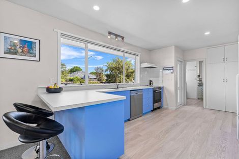 Photo of property in 27 Colman Avenue, Sockburn, Christchurch, 8042