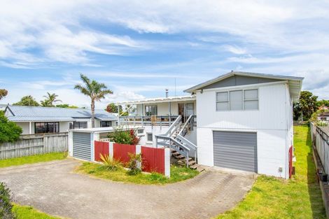 Photo of property in 640 Papamoa Beach Road, Papamoa Beach, Papamoa, 3118
