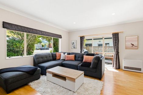 Photo of property in 23 Chippenham Grove, Churton Park, Wellington, 6037