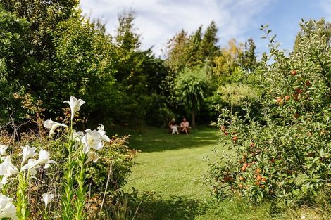 Photo of property in 2 Wineberry Lane, Wanaka, 9305