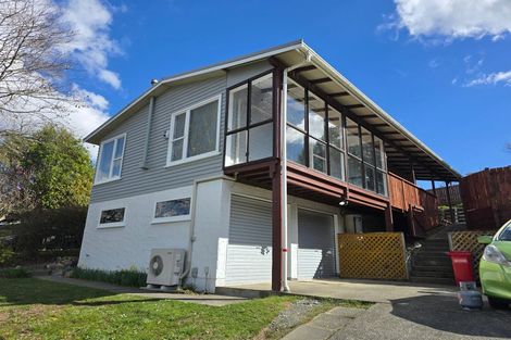 Photo of property in 53 Norana Road, Timberlea, Upper Hutt, 5018