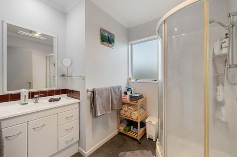 Photo of property in 22 Chaucer Street, Milton, 9220