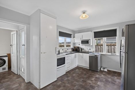 Photo of property in 237 Huatoki Street, Upper Vogeltown, New Plymouth, 4310