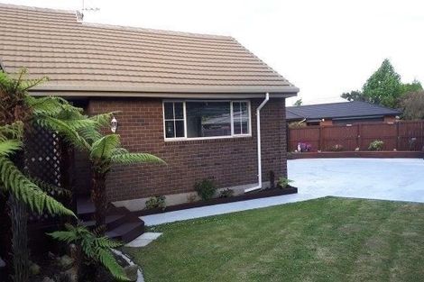 Photo of property in 16 Hewitts Road, Woodend, 7610