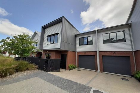 Photo of property in 17 Moki Place, Long Bay, Auckland, 0630