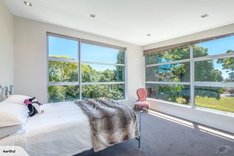 Photo of property in 62 Dyers Pass Road, Cashmere, Christchurch, 8022