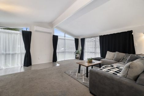 Photo of property in 74 Barnard Road, Fairy Springs, Rotorua, 3015