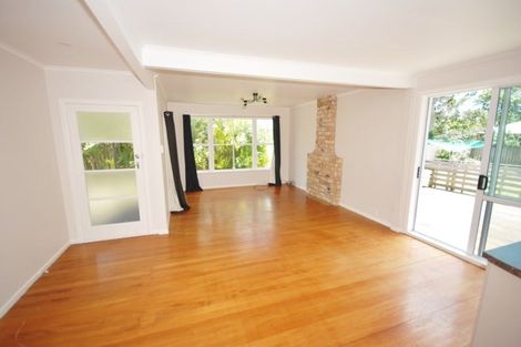 Photo of property in 9 Aronui Terrace, Kelston, Auckland, 0602
