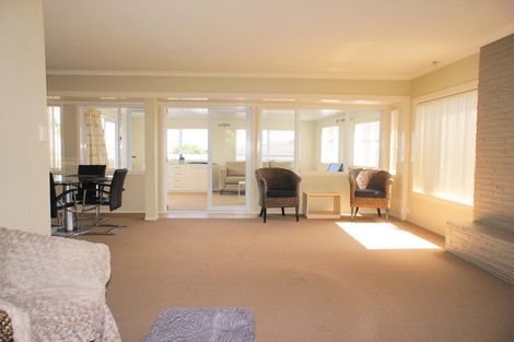 Photo of property in 1 Lewis Road, Pakuranga, Auckland, 2010